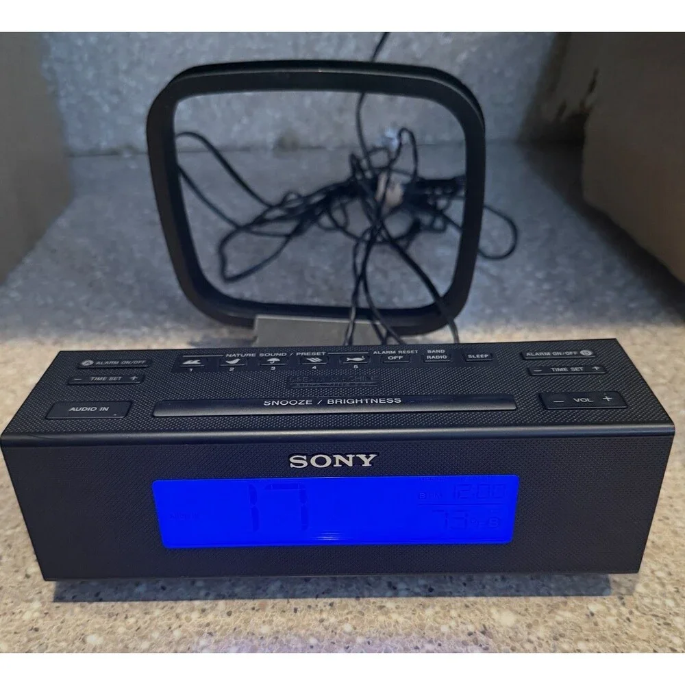Sony ICF-C707 Dream Machine Clock Radio Blue LCD Dual Alarm Thermometer